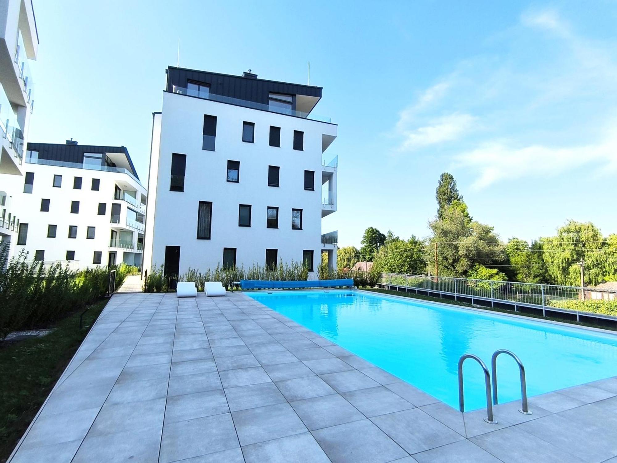 Helikon Terrace Susanne Apartment Кестхей Экстерьер фото